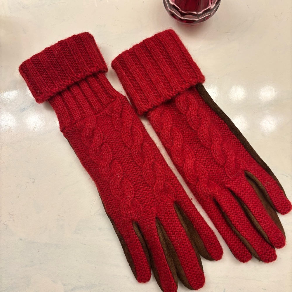 Banana Republic Merino Cashmere Blend Red and Brown Cable Knit Gloves size S/M